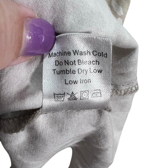 Tuckernuck Sleeveless Woman’s Charlie Shirt Dress Tan Antelope Print Size Small - Picture 5 of 8